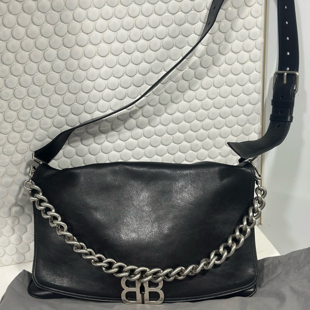 Balenciaga Black Leather Bag with Silver Zipper